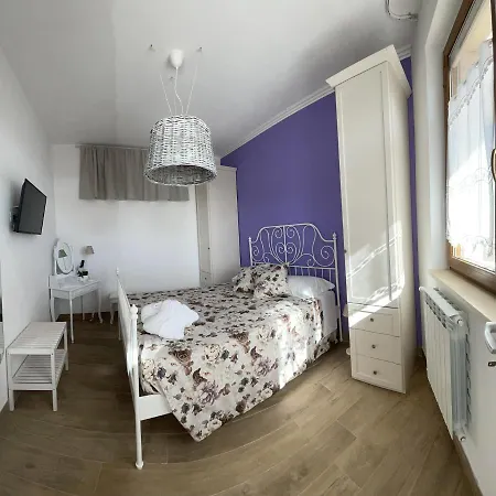 Di Angelo アパート モノーポリ