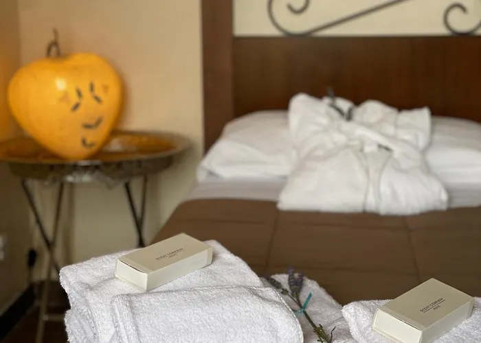 Di Angelo * 莫诺波利